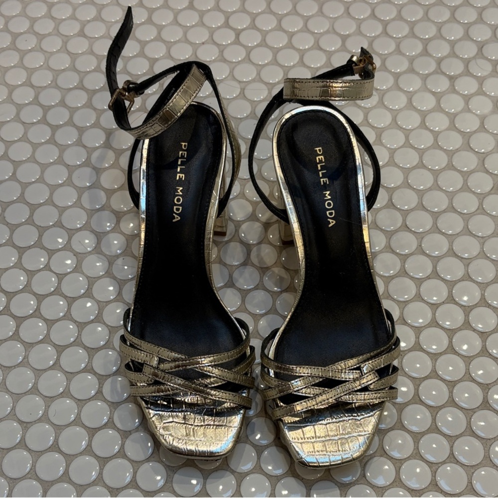 Pelle Moda Metallic Gold Strappy Ankle‑Strap Heels